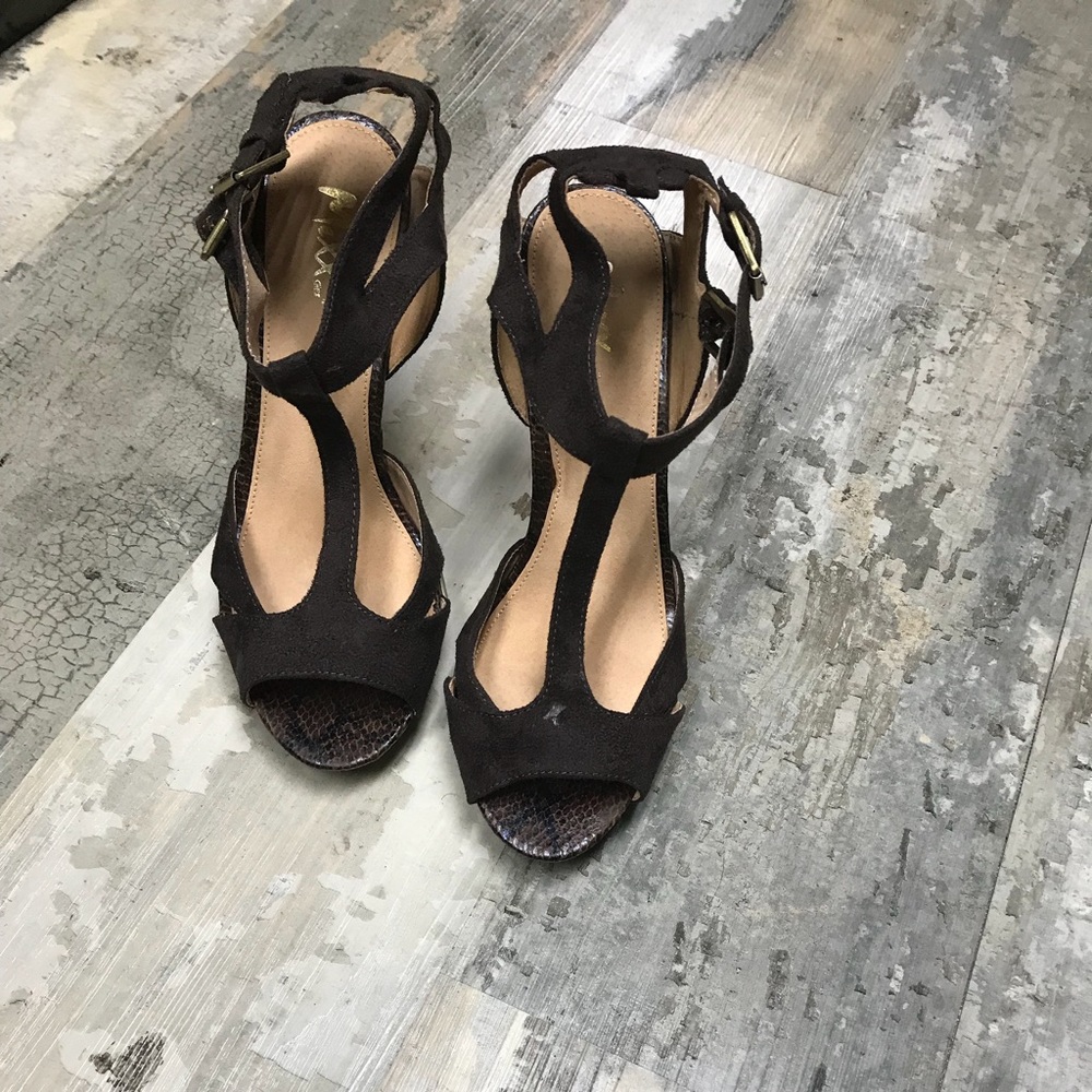 Charlotte Russe Brown suede heels